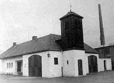 das Spritzenhaus von Saarlouis Fraulautern von 1950 bis 1973 (neben altem Kloster)